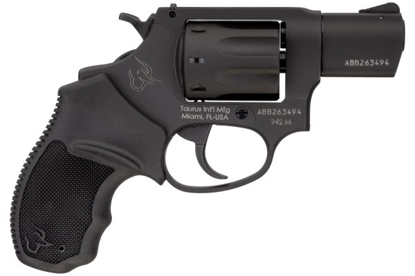TAU 2-942M021 942M 22WMR 2 8R BK/BK